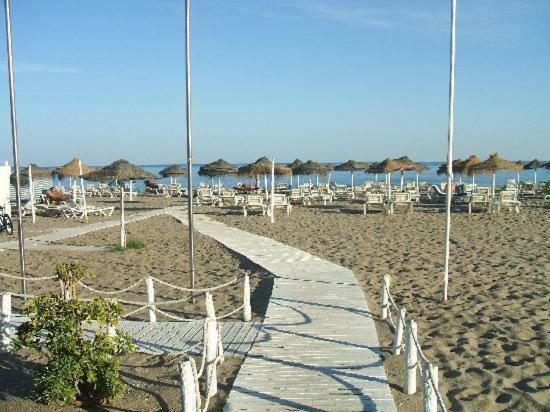 Appartement 1St Lign On The Beach At Palmeras 丰希罗拉 外观 照片